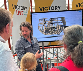 Conservator showing digital model