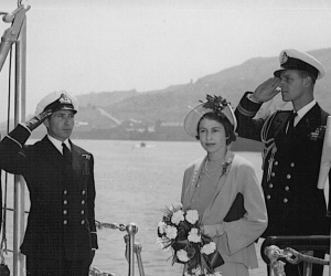 HRH-Princess-Elizabeth-and-HRH-Prince-Philip-boarding-the-battleship-HMS-Anson